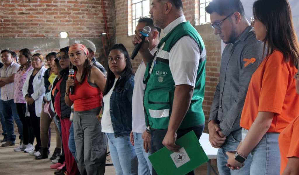 Llevan servicios a Ixcatla en Ixhuatlán del Café. Llevan servicios a Ixcatla en Ixhuatlán del Café.