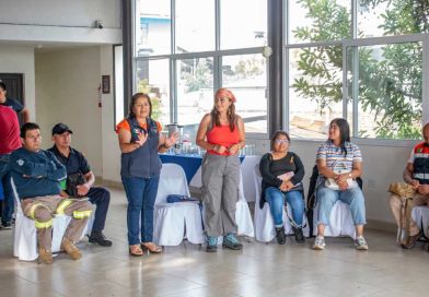 Reciben curso de primeros auxilios en Ixhuatlán del Café. Reciben curso de primeros auxilios en Ixhuatlán del Café.