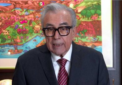 Rubén Rocha Moya solicita licencia indefinida como gobernador de Sinaloa. Rubén Rocha Moya solicita licencia indefinida como gobernador de Sinaloa.