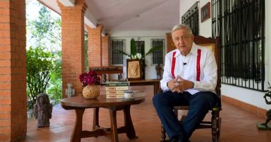 AMLO reaparece públicamente desde Palenque. AMLO reaparece públicamente desde Palenque.