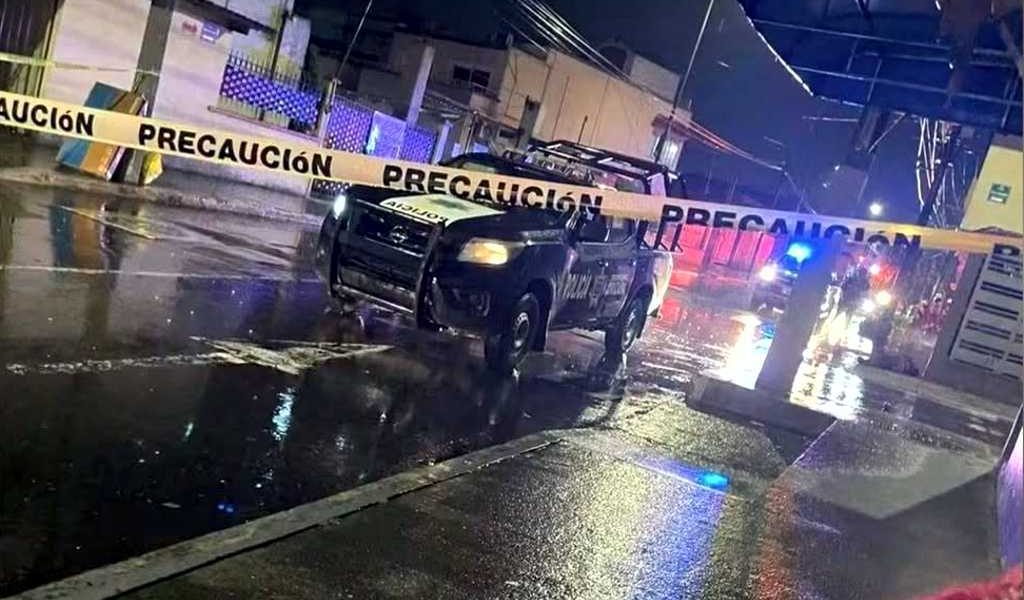 Ataque armado deja un muerto y dos heridos. Ataque armado deja un muerto y dos heridos.