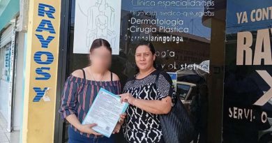 Menor de dos años obtiene certificado de nacimiento en Zentla. Menor de dos años obtiene certificado de nacimiento en Zentla.