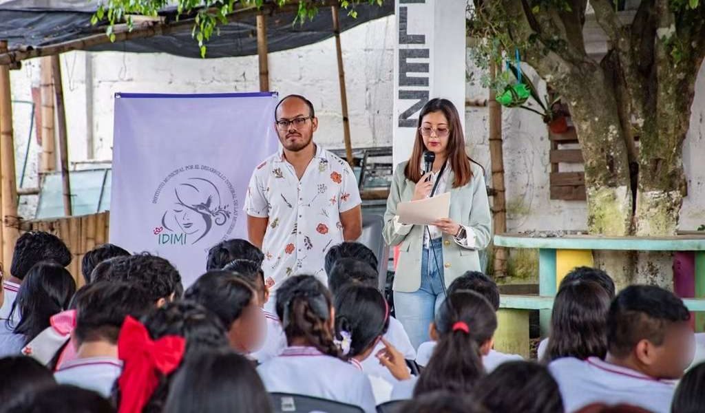 Informan sobre Salud Sexual en Ixhuatlán. Informan sobre Salud Sexual en Ixhuatlán.