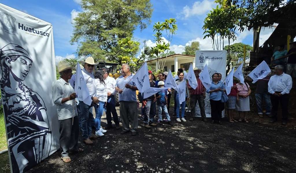 Huatusco pone en marcha seis obras en comunidades. Huatusco pone en marcha seis obras en comunidades.