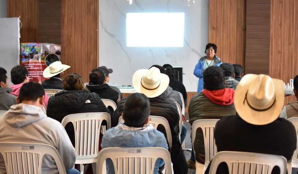 Alpatláhuac realiza Taller de Inducción al Cultivo de Tilapia. Alpatláhuac realiza Taller de Inducción al Cultivo de Tilapia.