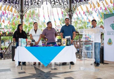 Celebran al Café en Ixhuatlán del Café. Celebran al Café en Ixhuatlán del Café.