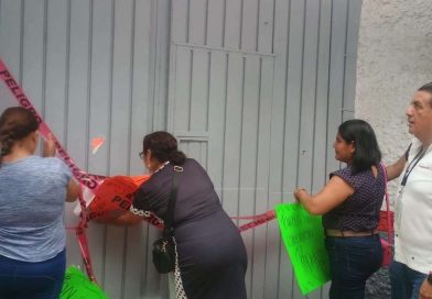 Padres liberan primaria de Córdoba tras destitución de directora. Padres liberan primaria de Córdoba tras destitución de directora.