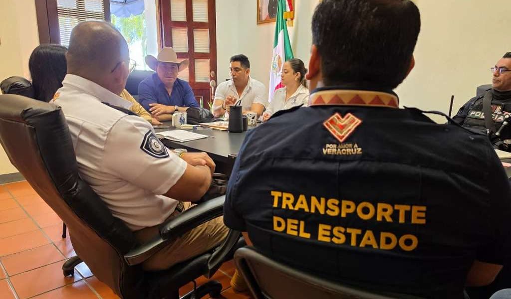 Huatusco endurece medidas de seguridad vial y prohíbe las “Rodadas del Terror”. Huatusco endurece medidas de seguridad vial y prohíbe las “Rodadas del Terror”.