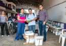 Entregan paquetes de Sanitarios en Ixhuatlán del Café.