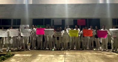 Estudiantes de la UPH toman instalaciones; piden destitución de rectora. Estudiantes de la UPH toman instalaciones; piden destitución de rectora.