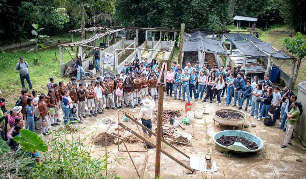 Promueven la Agricultura Orgánica en Ixhuatlán del Café. Promueven la Agricultura Orgánica en Ixhuatlán del Café.